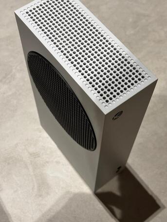 Al Shifa, Electronics, SAR 950,  XBOX SERIES S WITH ALL ACCESSORIES (Clean)