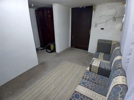 Al Malaz, Apartments, Flats, Houses & Villas, Furnished,  Studio,  From 23-06-2026 To 27.07.2026 Total Rent 2500 Fully Furnished Studio Flat For Small Family