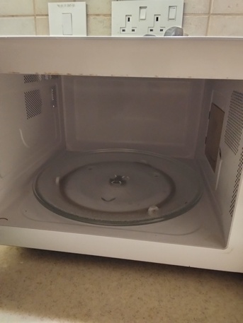 Riyadh, Household Items, SAR 250,  Kenwood Microwave 25 Liter Automatic For Sale