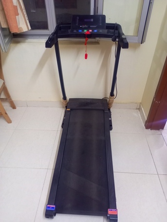 Riyadh, Health & Beauty Items, SAR 1000,  Urgent Selling New Treadmill And (sofa Set Is Free)