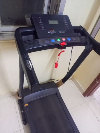 Riyadh, Health & Beauty Items, SAR 1000,  Urgent Selling New Treadmill And (sofa Set Is Free)