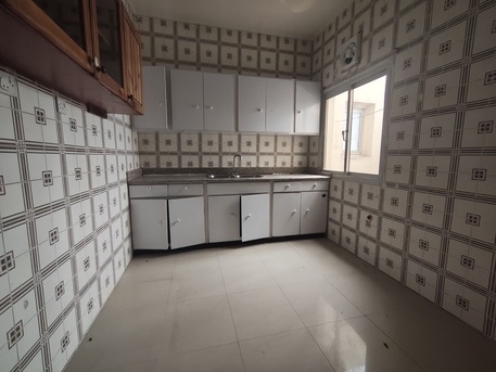 Adliya, Apartments, Flats, Houses & Villas, BHD 250/year,  2 BR,  Gorgeous Semi Urnished 2 Bhk 250 At Adliya