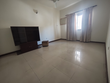 Adliya, Apartments, Flats, Houses & Villas, BHD 250/year,  2 BR,  Gorgeous Semi Urnished 2 Bhk 250 At Adliya