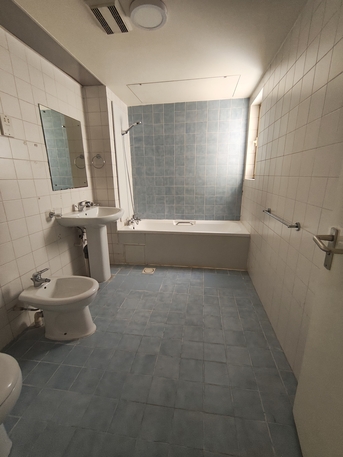 Adliya, Apartments, Flats, Houses & Villas, BHD 525/year,  Furnished,  3 BR,  Gorgeous Full Furnished 2 Bhk 525 At Adliya