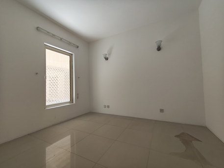 Adliya, Apartments, Flats, Houses & Villas, BHD 400/year,  2 BR,  Gorgeous Full Furnished 2 Bhk 400 At Adliya