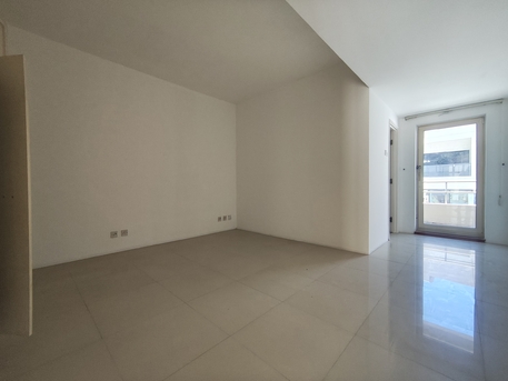 Adliya, Apartments, Flats, Houses & Villas, BHD 400/year,  2 BR,  Gorgeous Full Furnished 2 Bhk 400 At Adliya