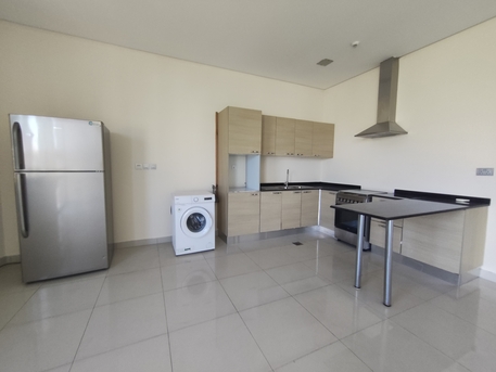 Adliya, Apartments, Flats, Houses & Villas, BHD 330/year,  Furnished,  2 BR,  Gorgeous Semi Furnished 2 Bhk 330 At Adliya
