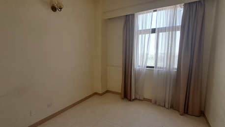Burhama, Apartments, Flats, Houses & Villas, BHD 300/month,  3 BR,  Semi Furnished Flat In Burhama