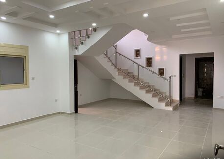 Jeddah, Apartments, Flats, Houses & Villas, SAR 75000/year,  1 BR,  120 Sq. Meter,  A Unit On The First Floor Consisting