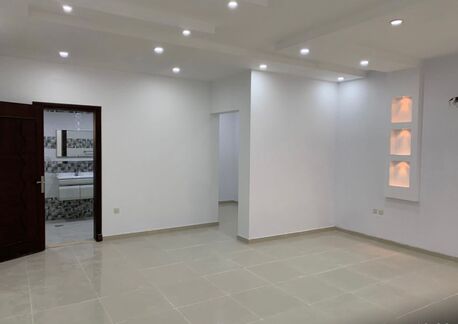 Jeddah, Apartments, Flats, Houses & Villas, SAR 75000/year,  1 BR,  120 Sq. Meter,  A Unit On The First Floor Consisting