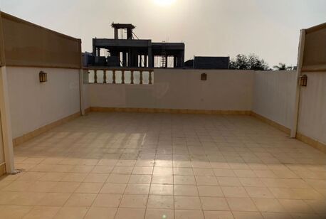 Jeddah, Apartments, Flats, Houses & Villas, SAR 75000/year,  1 BR,  120 Sq. Meter,  A Unit On The First Floor Consisting