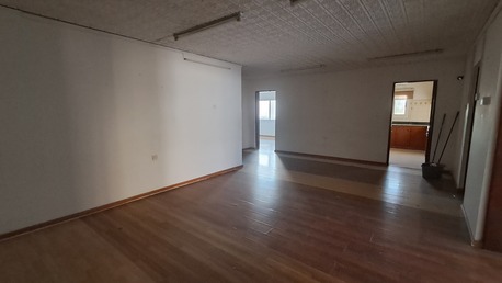 Juffair, Apartments, Flats, Houses & Villas, BHD 200/month,  3 BR,  Un Furnished Flat For Rent In Old Juffair