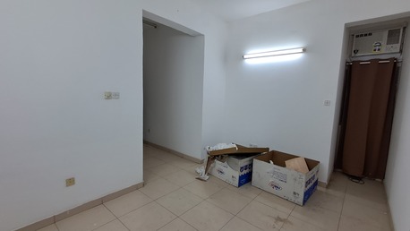 Ras Rumman, Apartments, Flats, Houses & Villas, BHD 170/month,  1 BR,  Semi Furnished 1 Bed Room Flat In Ras Rumman