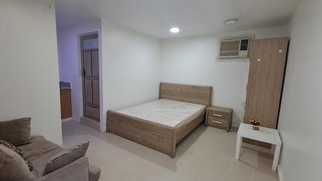 Segaya, Apartments, Flats, Houses & Villas, Furnished Studio Flat In Segaya With Unlimited EWA - 180 BD