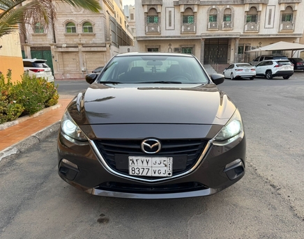 Jeddah, Vehicles, Cars & Trucks , SAR 26000,  Mazda 3,  2015,  Automatic,  255000 KM,  Mazda Zoom 4 Cylinder Price Negotiable