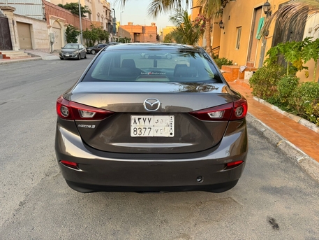 Jeddah, Vehicles, Cars & Trucks , SAR 26000,  Mazda 3,  2015,  Automatic,  255000 KM,  Mazda Zoom 4 Cylinder Price Negotiable