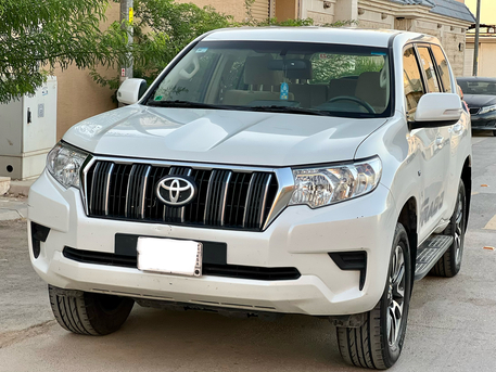Riyadh, Vehicles, Cars & Trucks , SAR 152,  Toyota Land Cruiser,  2023,  Automatic,  116400 KM,   Prado   V6 TXL In All Original Condition