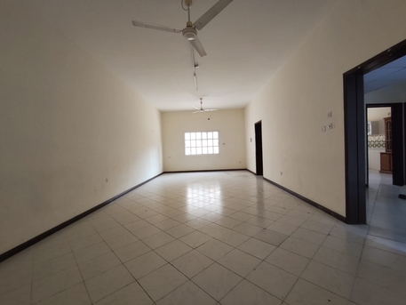 Adliya, Commercial Villas, BHD 550,  Adliya:- 4Bhk Duplex Commercial Villa On Rent..