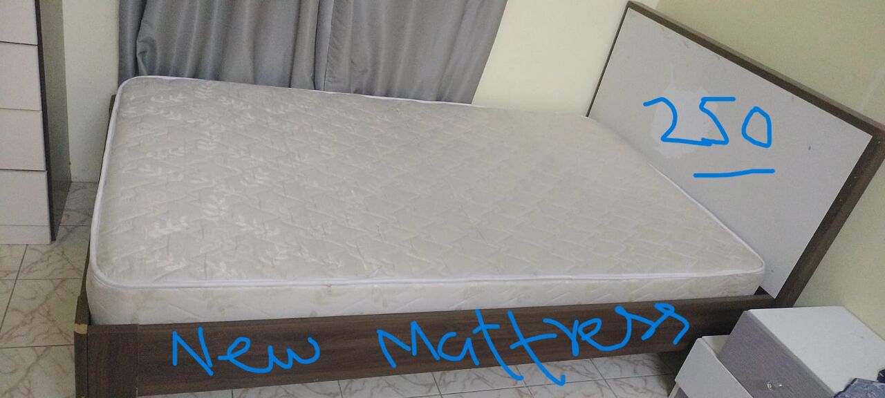 Jeddah, Furniture, SAR 250,  Single Large Bed With New Matress  (Ikea)  Good Condition