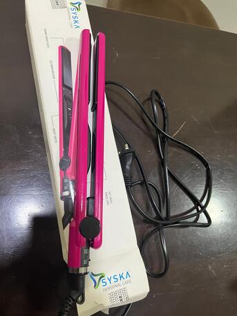 Tubli, Health & Beauty Items, BHD 5,  Hair Curler And Straightener