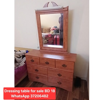Manama, Furniture, BHD 18,  ✅️ Dressing Table For Sale In Good Condition With Delivery