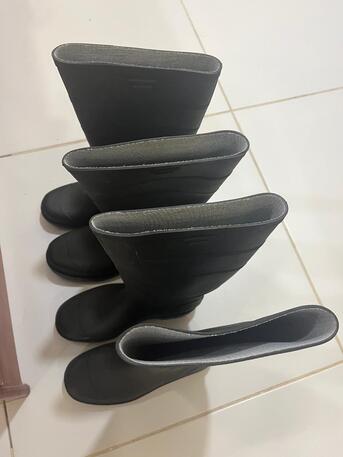 Tubli, Clothing & Accessories, BHD 5,  Knee Length Boots New