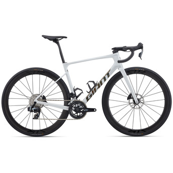 Jakarta, Bicycles, IDR 60673850,  2026 Giant Defy Advanced Pro 1 Road Bike (KINGCYCLESPORT)