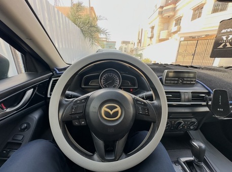 Jeddah, Vehicles, Cars & Trucks , SAR 28000,  Mazda 3,  2016,  Automatic,  215000 KM,    (Mid Spec) For Sale