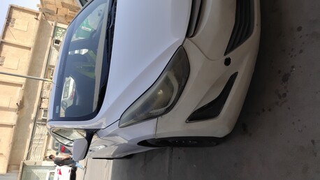 Riyadh, Vehicles, Cars & Trucks , SAR 20000,  2016,  2016,  Automatic,  800000 KM,  Best In Original Condition And Body Parts And Engine