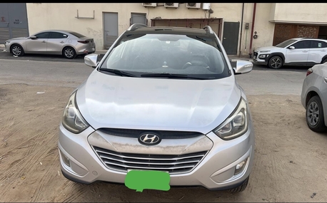 Riyadh, Vehicles, Cars & Trucks , SAR 35000,  Hyundai Tucson 2015,  2015,  Automatic,  140000 KM,   For SAR 35000 Negotiate