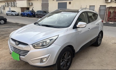 Riyadh, Vehicles, Cars & Trucks , SAR 35000,  Hyundai Tucson 2015,  2015,  Automatic,  140000 KM,   For SAR 35000 Negotiate