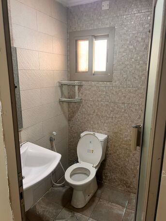 Muharraq, Apartments, Flats, Houses & Villas, BHD 140/month,  1 BR,  Flat For Rent In Muharraq With EWA , Unlimited