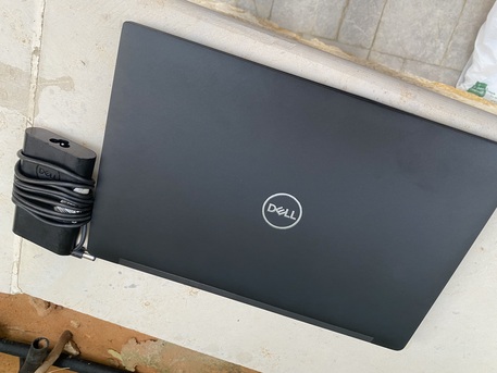 Riyadh, Computers, SAR 950,  Dell I7-16GB RAM-Windows 11-With Original Charger-Same New Condition