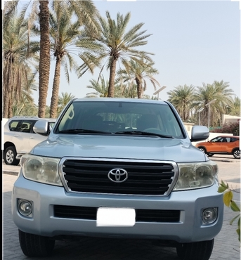Manama, Vehicles, Cars & Trucks , Toyota Land Cruiser,  2014,  Automatic,  189000 KM,    V6