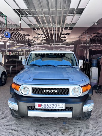 Sitra, Vehicles, Cars & Trucks , BHD 8600,  Toyota FJ Cruiser,  2017,  Automatic,  140000 KM,    - Used Car With Very Low Mileage