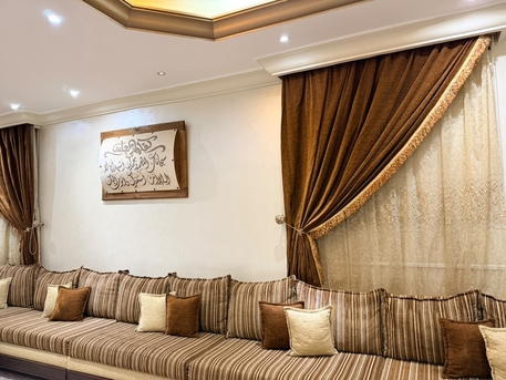 Jeddah, Furniture, SAR 2000,  Used Living Room Sofa Set With Curtains And Carpet For Sale