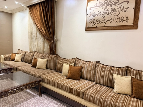 Jeddah, Furniture, SAR 2000,  Used Living Room Sofa Set With Curtains And Carpet For Sale
