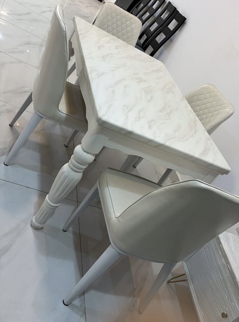 Riyadh, Household Items, SAR 550,  Dinning Table Marble Top With 04 Chairs