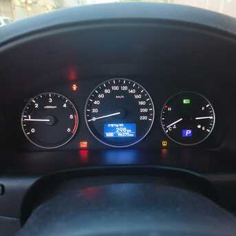 Riyadh, Vehicles, Cars & Trucks , SAR 63,  Hyundai H1,  2020,  Automatic,  96000 KM,  Clean Car, With Refrigator In The Back