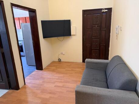 Mahooz, Apartments, Flats, Houses & Villas, BHD 210/month,  Studio,  #1BATHROOM  Kitchen With Electricity Fully Furnished