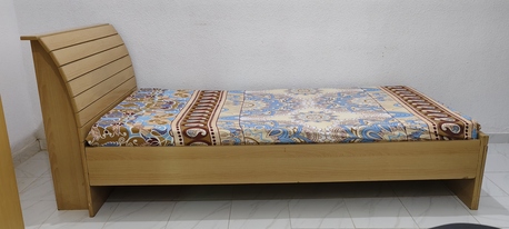 Jeddah, Household Items, SAR 1200,  Sofa Sets, Office Chair, Cupboards, Beds With Cushion, Fan