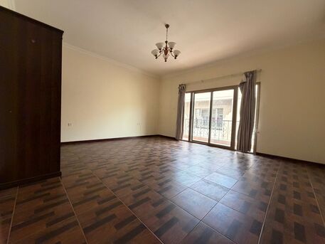 Salmaniya, Apartments, Flats, Houses & Villas, BHD 600/month,  Furnished,  3 BR,  SEMI-FURNISHED TOWNHOUSE FOR RENT IN SALMANIYA | BALCONY & PRIVATE COURTYARD