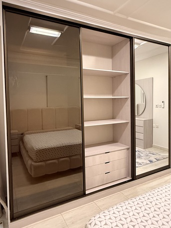 Riyadh, Furniture, SAR 4500,  Premium Full Bedroom Set For Sale (Like New - Only 6 Months Use)