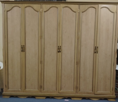 Jeddah, Household Items, SAR 650,  Bed Mattress Dressing Table Closet