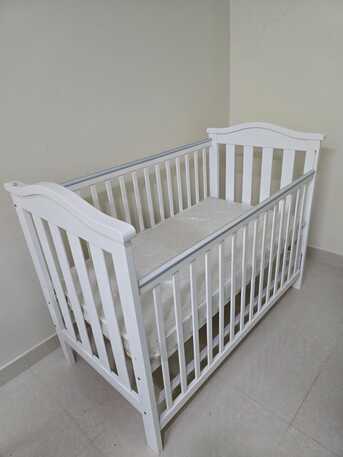 Hofuf, Baby & Kid Stuff, SAR 300,  For Sale: Large White Wooden Baby Cot &mdash; Excellent Condition + NEW MATRESS (132X70 CM)