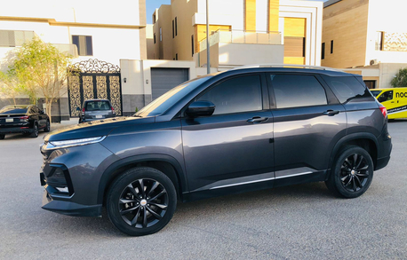 Riyadh, Vehicles, Cars & Trucks , Chevrolet Captiva,  2025,  Automatic,  77300 KM,