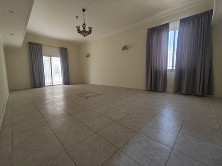 Mahooz, Apartments, Flats, Houses & Villas, BHD 320/year,  3 BR,  Gorgeous Semi Furnished 3 Bhk 320 At Mahooz