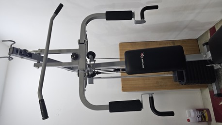 Jidhafs, Furniture, BHD 120,  Gym Set (Urgent Sale)