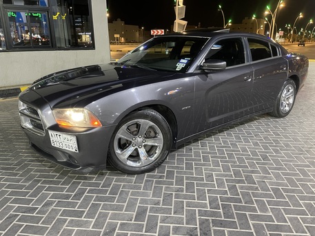 Al Jazirah, Vehicles, Cars & Trucks , SAR 35000,  Dodge Charger,  2013,  Automatic,  378400 KM,    R/T (Full House) &ndash; Solid & Well-Maintained