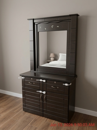 Manama, Furniture, BHD 25,  Wooden Dresser  Good Condition